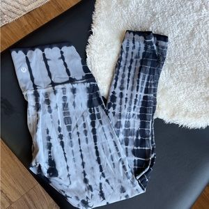 Tie dye Lululemon leggings